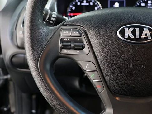 Used 2017 Kia Forte LX w/ LX Popular Package FWD image 21