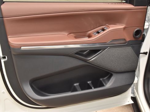 New 2026 Lincoln Navigator Reserve AWD/4WD image 40