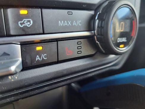 Certified 2023 Ford Bronco Black Diamond image 21