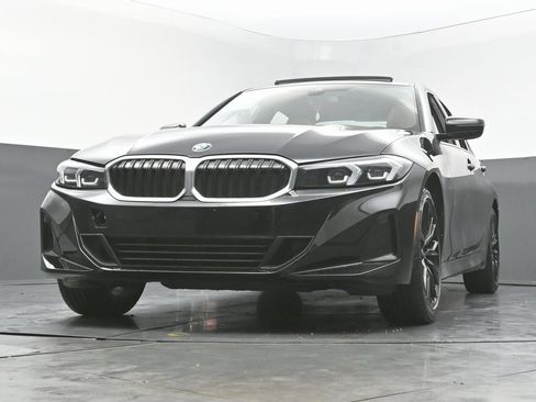 Used 2023 BMW 330i xDrive Sedan w/ Premium Package image 53