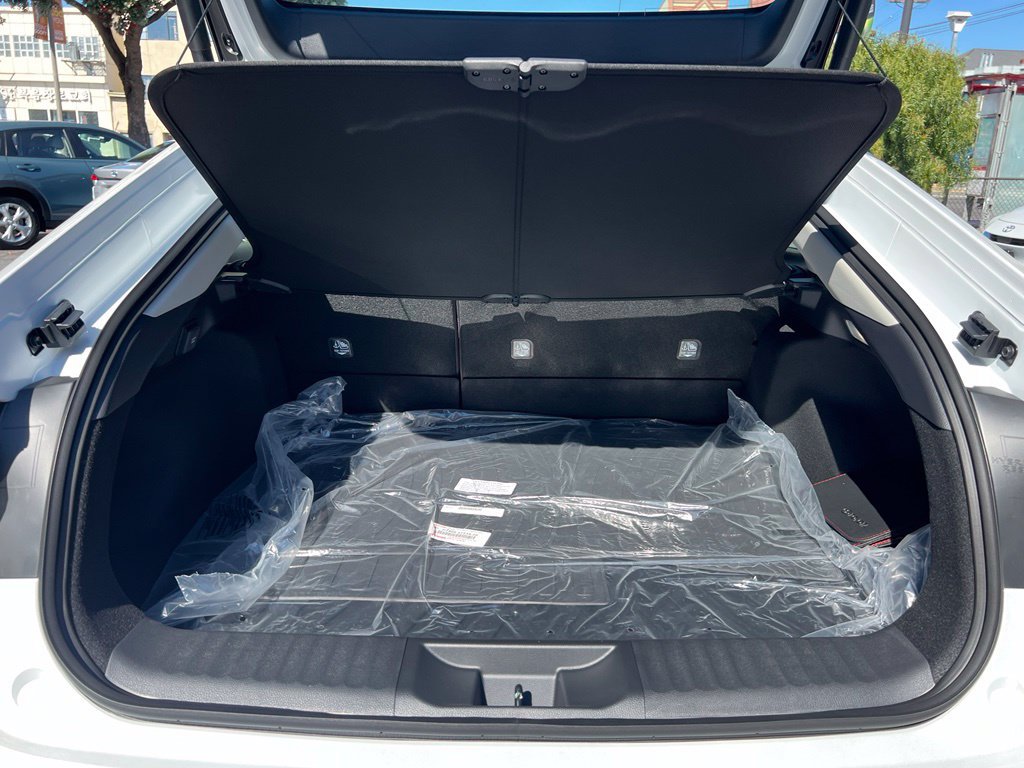 New 2027 Toyota Prius Plug-In Hybrid w/ Limited Premium Package FWD image 37