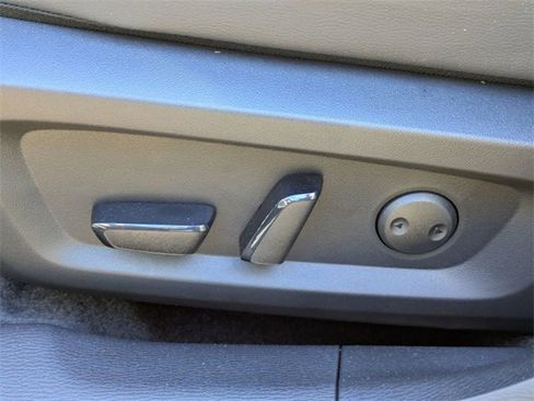 New 2025 Mitsubishi Outlander SEL image 23