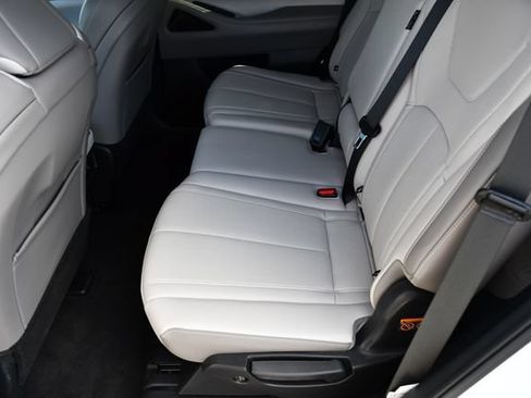 Used 2026 INFINITI QX60 Pure FWD image 18