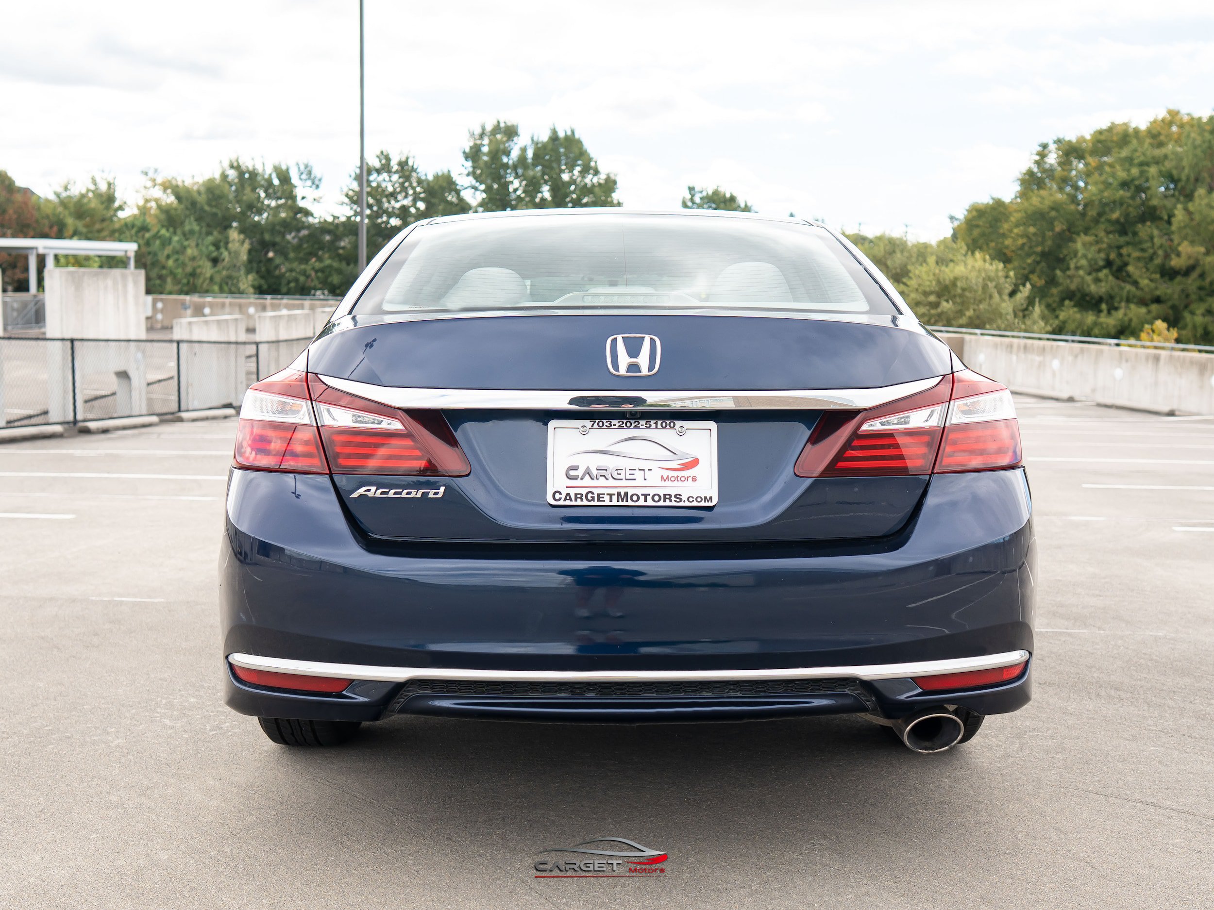 Used 2017 Honda Accord LX image 5