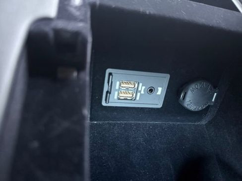 Used 2018 Lexus LC 500 Coupe w/ Sport Package image 6