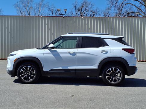 Used 2025 Chevrolet TrailBlazer LT image 17