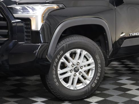 Used 2023 Toyota Tundra SR5 w/ SR5 Convenience Package AWD/4WD image 3