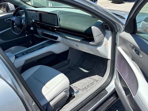 Used 2024 Hyundai Ioniq 6 SEL RWD image 27