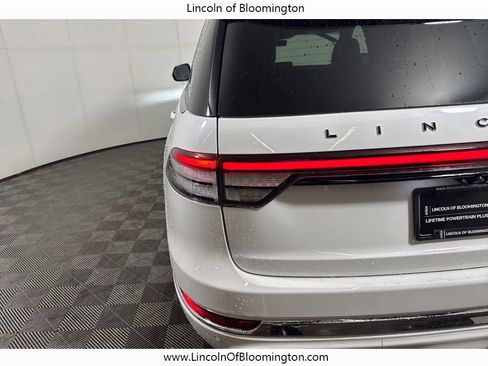 New 2025 Lincoln Aviator Black Label image 18
