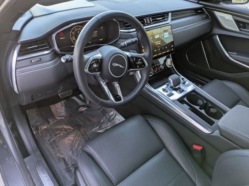 Used 2024 Jaguar XF R-Dynamic SE image 16