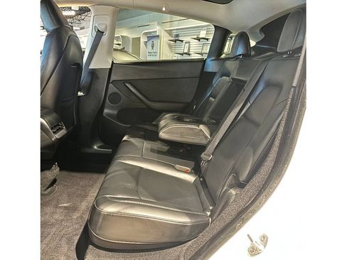 Used 2023 Tesla Model Y Long Range image 24