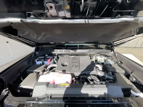 New 2026 Toyota Tundra SR5 AWD/4WD image 25