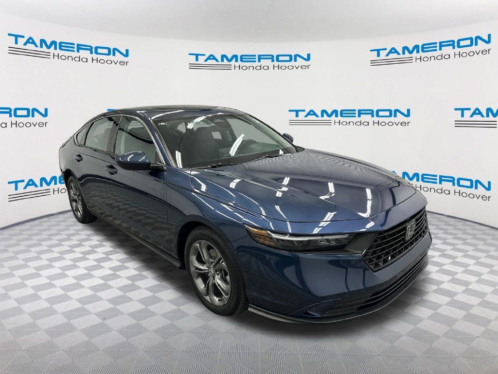 Used 2024 Honda Accord EX image 7
