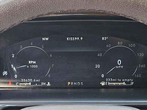 Used 2023 Lincoln Nautilus FWD image 11