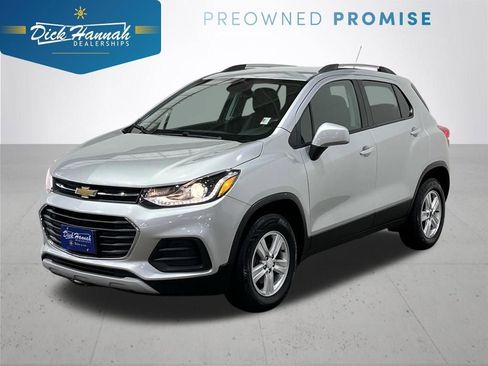 Used 2021 Chevrolet Trax LT image 1