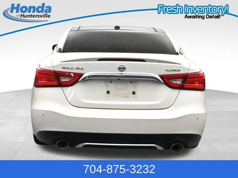 Used 2017 Nissan Maxima Platinum w/ Medallion Package FWD image 7