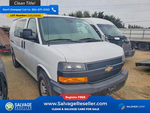 Used 2021 Chevrolet Express 3500 w/ Driver Convenience Package RWD image 5