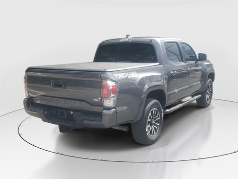 Used 2023 Toyota Tacoma TRD Sport w/ Advanced Technology Package image 7