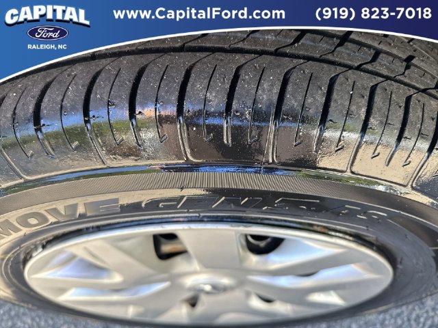Used 2019 Nissan Rogue Sport S FWD image 14
