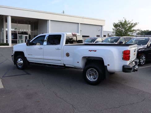 Used 2018 Chevrolet Silverado 3500 LTZ w/ Duramax Plus Package AWD/4WD image 9