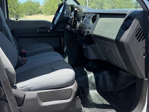 Used 2012 Ford F550 2WD Crew Cab Super Duty w/ PWR Equipment Group image 9