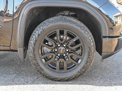 Used 2020 GMC Sierra 1500 Elevation w/ Elevation Value Package image 13