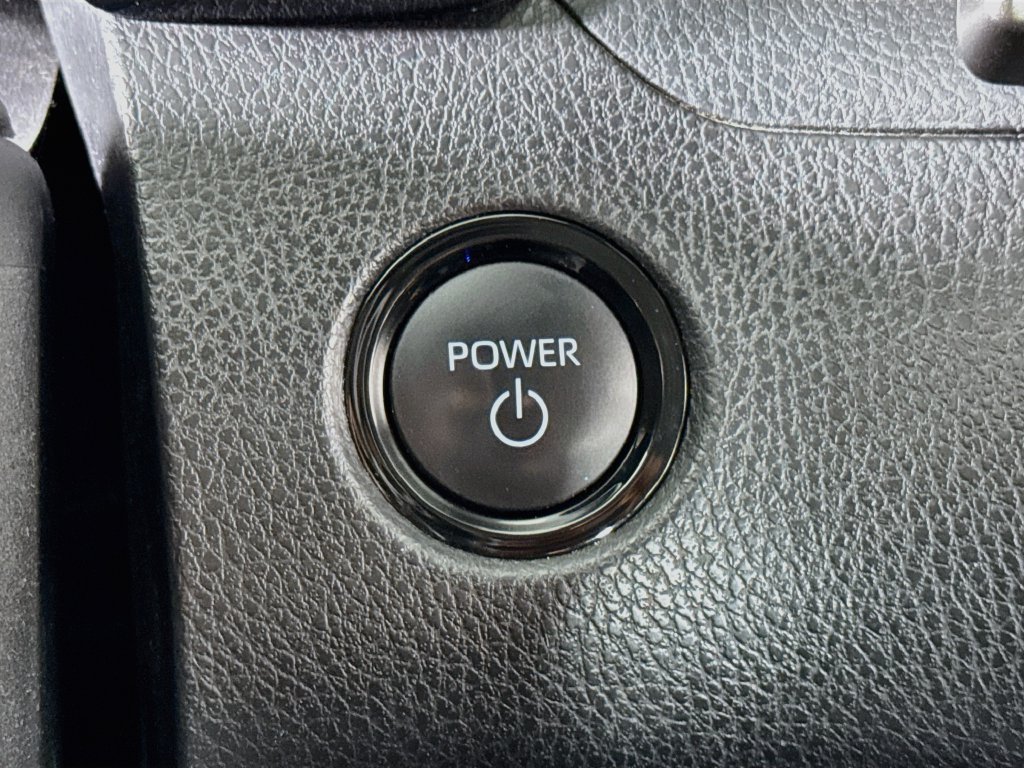 Used 2025 Toyota Camry LE FWD image 18