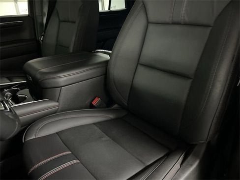 Certified 2025 Chevrolet Tahoe RST image 19