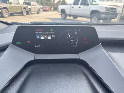 Used 2024 Toyota Prius Limited AWD/4WD image 17