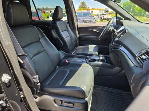 Used 2023 Honda Passport EX-L image 18