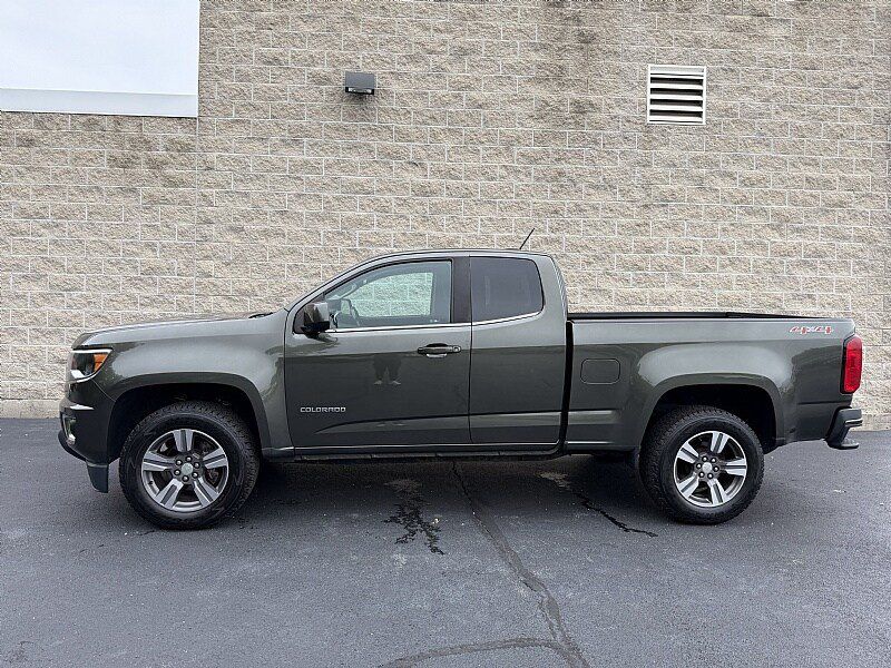 Used 2018 Chevrolet Colorado LT w/ LT Convenience Package AWD/4WD image 5