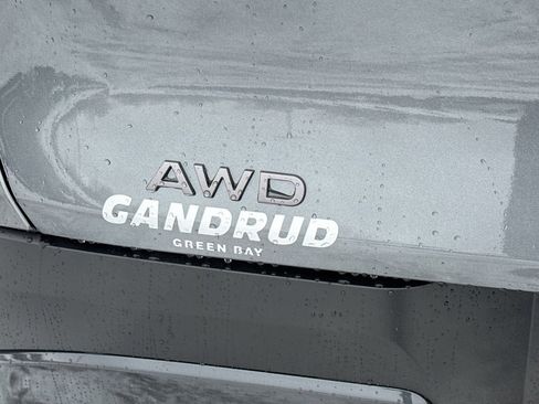 New 2026 Nissan Murano SL image 8