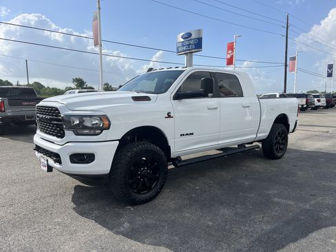 Used 2022 RAM 2500 Lone Star w/ Night Edition image 7