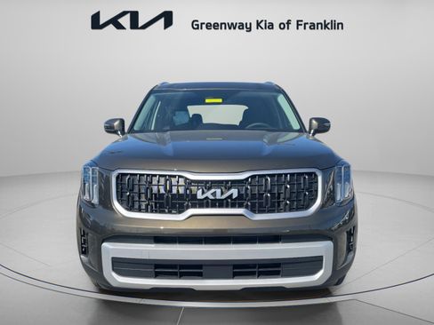 New 2025 Kia Telluride EX w/ EX Captain's Chair Package image 2