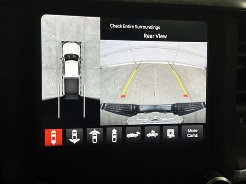 Used 2024 RAM 2500 Big Horn w/ Towing Technology Group AWD/4WD image 14