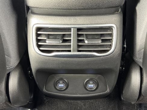 Used 2022 Hyundai Santa Fe SEL image 31