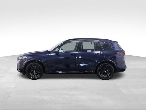 New 2026 BMW X5 xDrive40i w/ M Sport Package image 2