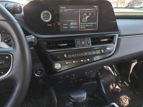 Used 2022 Lexus ES 300h w/ Premium Package FWD image 20