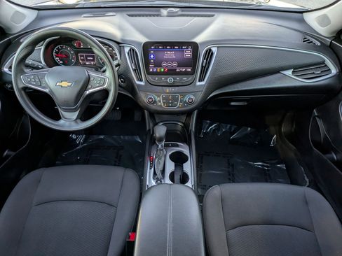 Used 2023 Chevrolet Malibu LT image 23