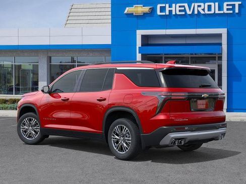 New 2027 Chevrolet Traverse LT w/ Driver Confidence Package FWD image 3