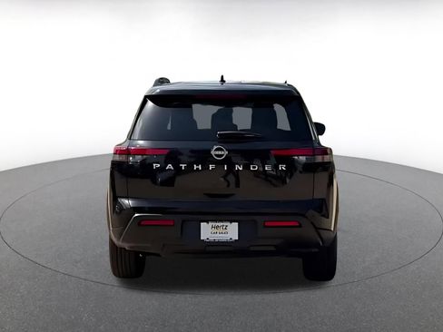 Used 2025 Nissan Pathfinder SV FWD image 12