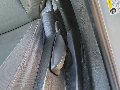 Used 2018 Chevrolet Trax LS image 16