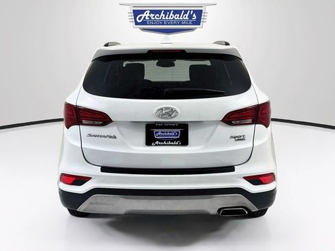 Used 2018 Hyundai Santa Fe Sport w/ 2.4L Value Package 02 AWD/4WD image 7