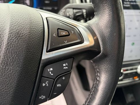 Used 2023 Ford Edge SEL AWD/4WD image 28