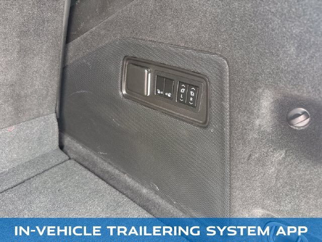 Used 2021 Cadillac Escalade Sport w/ Driver Assist Tech Package AWD/4WD image 36