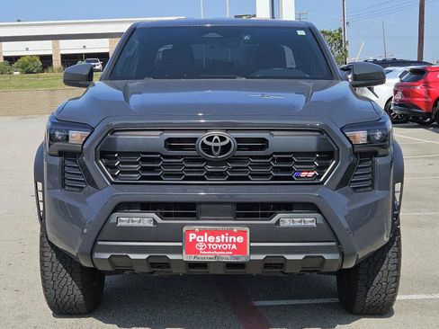 Used 2024 Toyota Tacoma TRD Off-Road AWD/4WD image 2