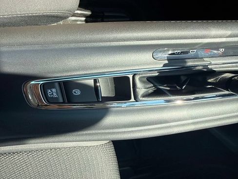Used 2020 Honda HR-V EX image 25