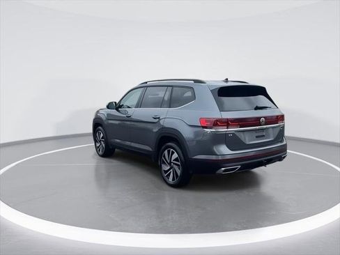 Certified 2025 Volkswagen Atlas SE AWD/4WD image 6