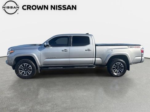 Used 2021 Toyota Tacoma TRD Sport image 5