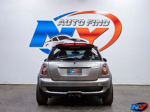 Used 2009 MINI Cooper John Cooper Works image 4